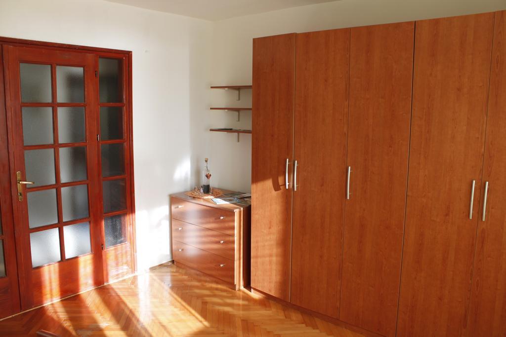 Apartment Heli Šibenik Kamer foto